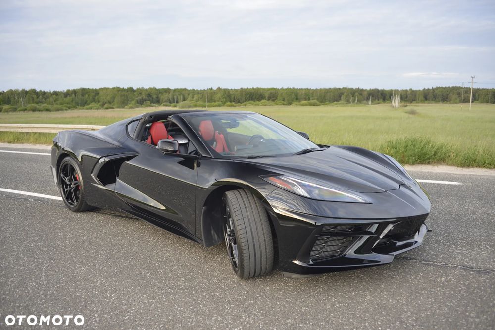 Chevrolet Corvette - 12