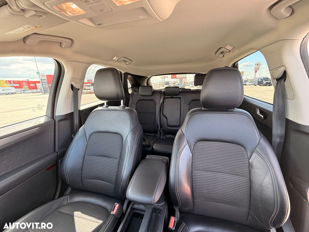 Ford Kuga 2.0 EcoBlue mHEV FWD Titanium - 7