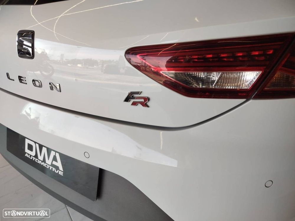 SEAT Leon SC 2.0 TDI DPF S&S FR - 11