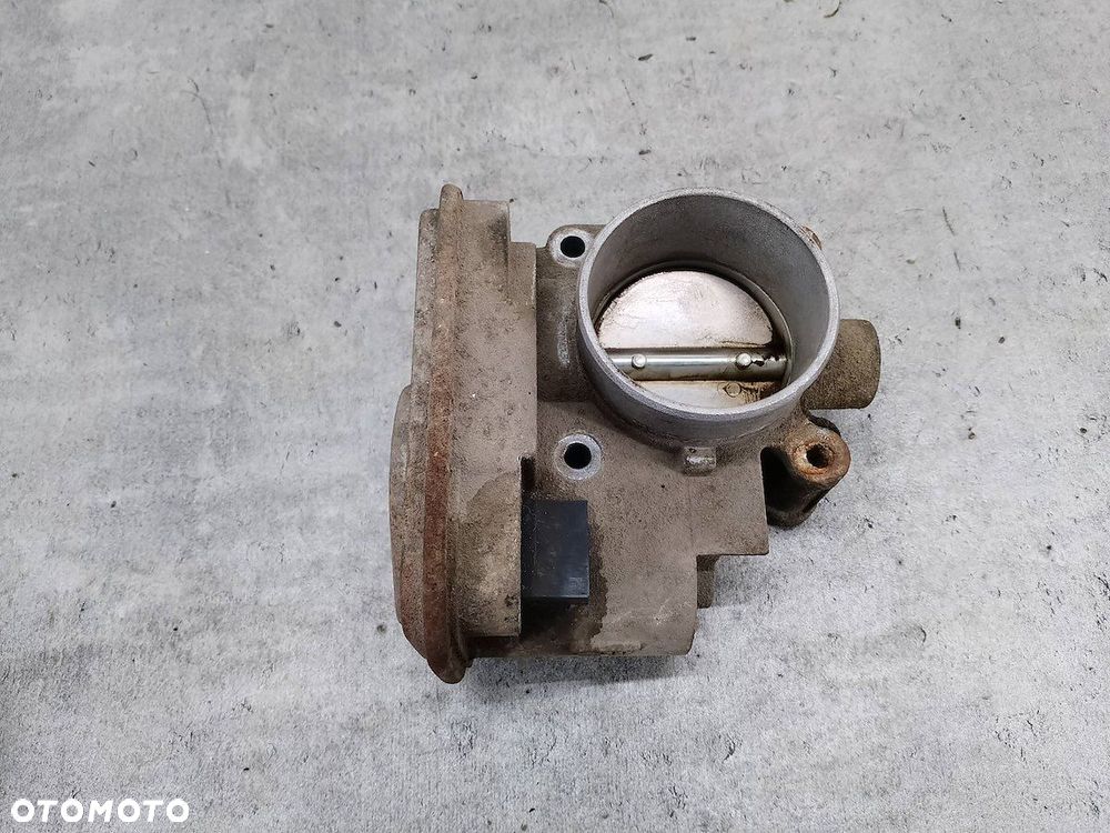 PRZEPUSTNICA DODGE CALIBER 1.8 16V - 7