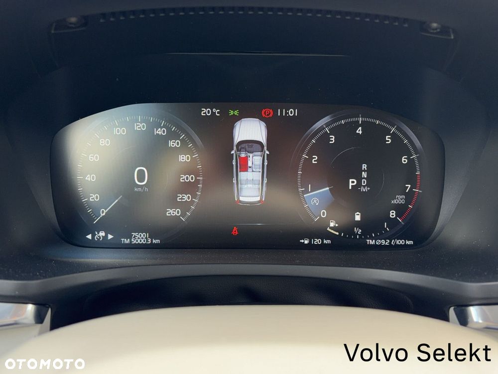 Volvo V60 Cross Country - 21