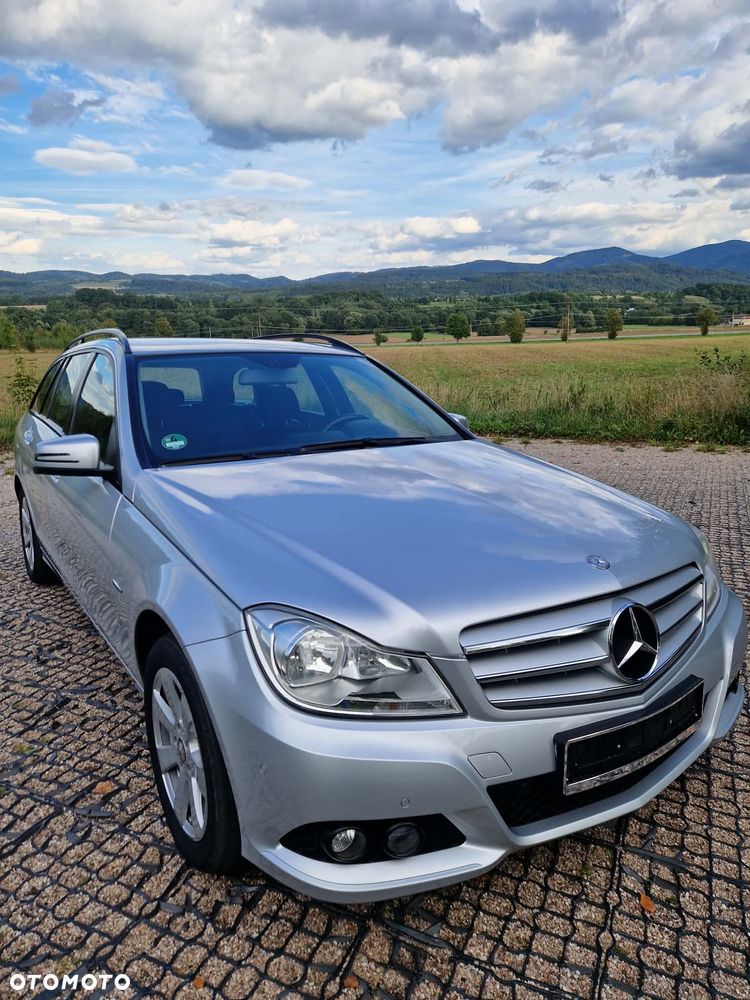 Mercedes-Benz Klasa C 200 (BlueEFFICIENCY) - 1