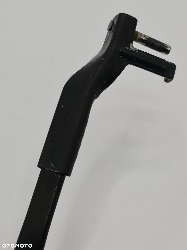 RAMIE WYCIERACZKI LEWE MERCEDES W212 A2128201344 - 2