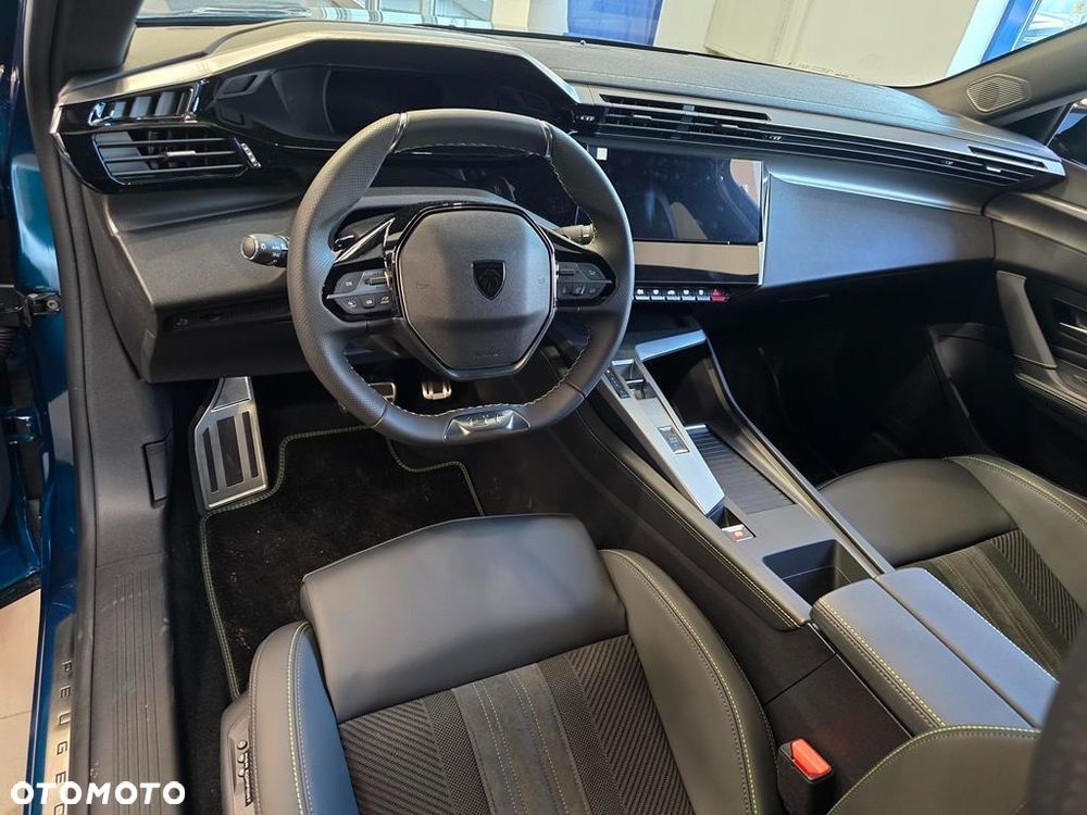 Peugeot 408 1.2 PureTech mHEV GT Exclusive S&S e-DSC6 - 15