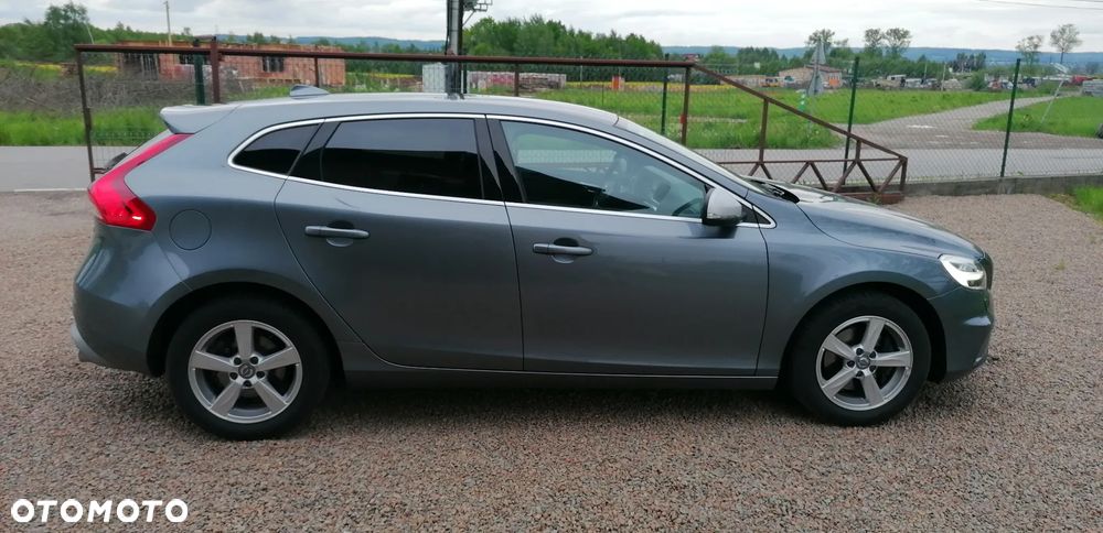 Volvo V40 T3 Drive-E R-Design Momentum - 7