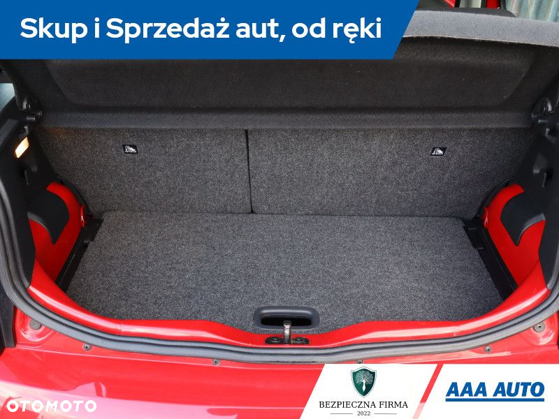 Volkswagen up! - 14