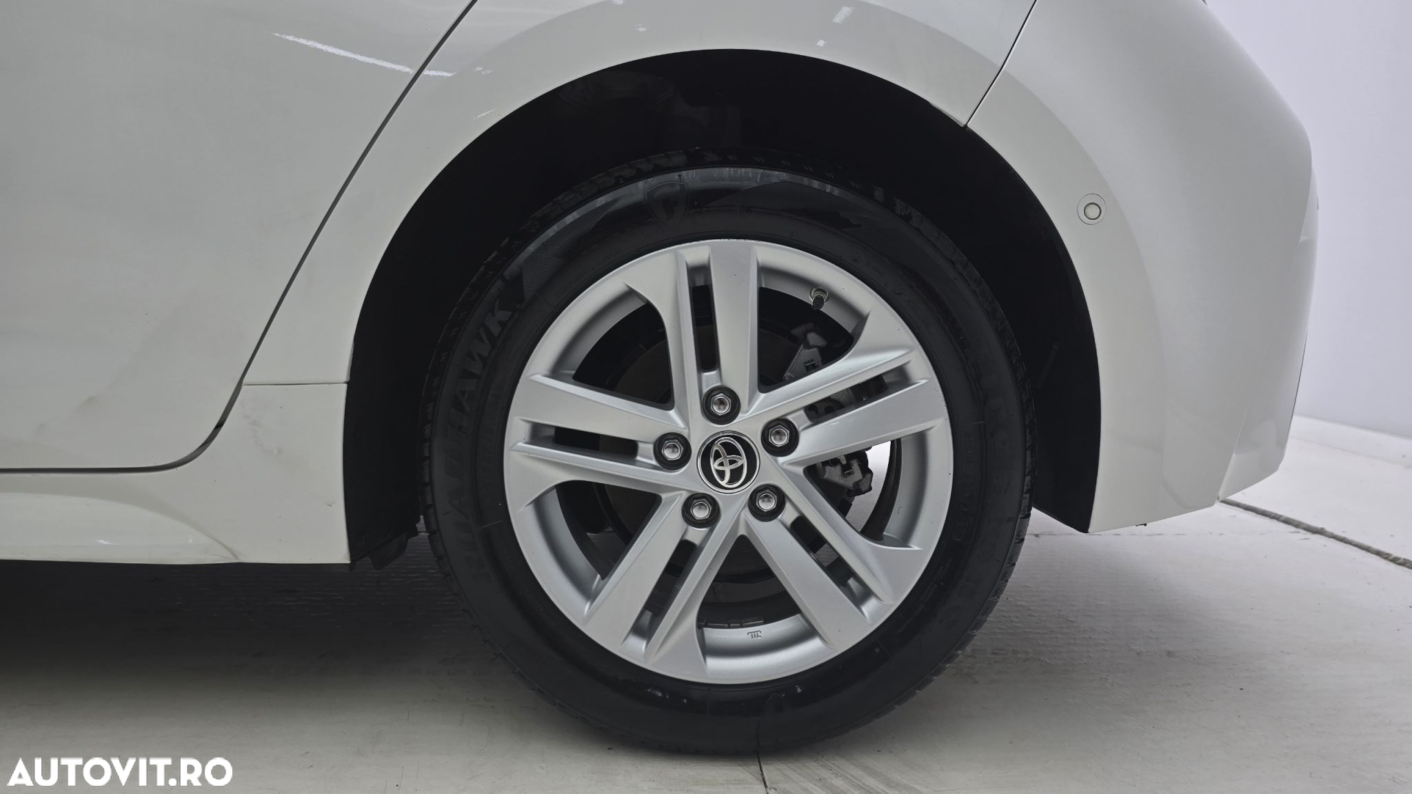 Toyota Corolla 1.8 HSD Dynamic - 22