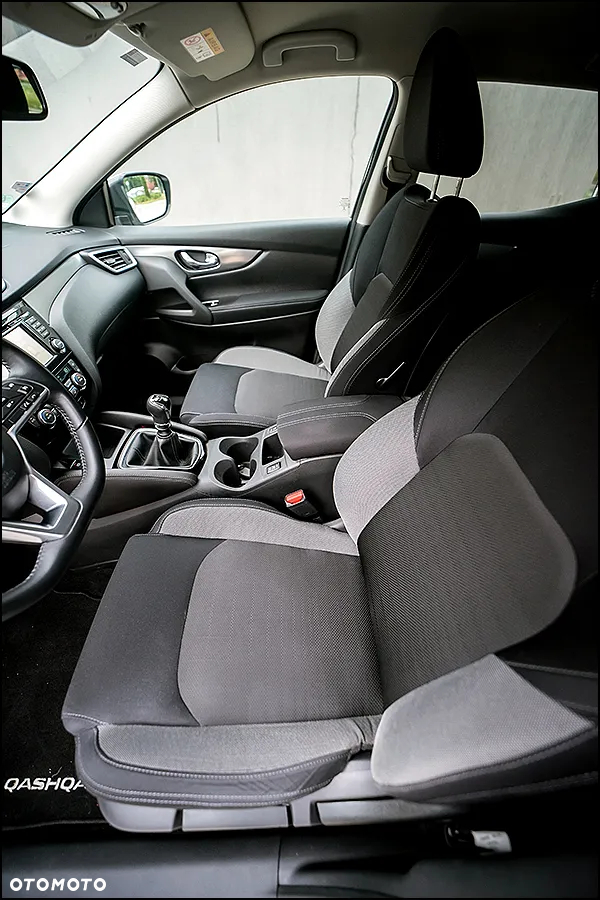 Nissan Qashqai - 32