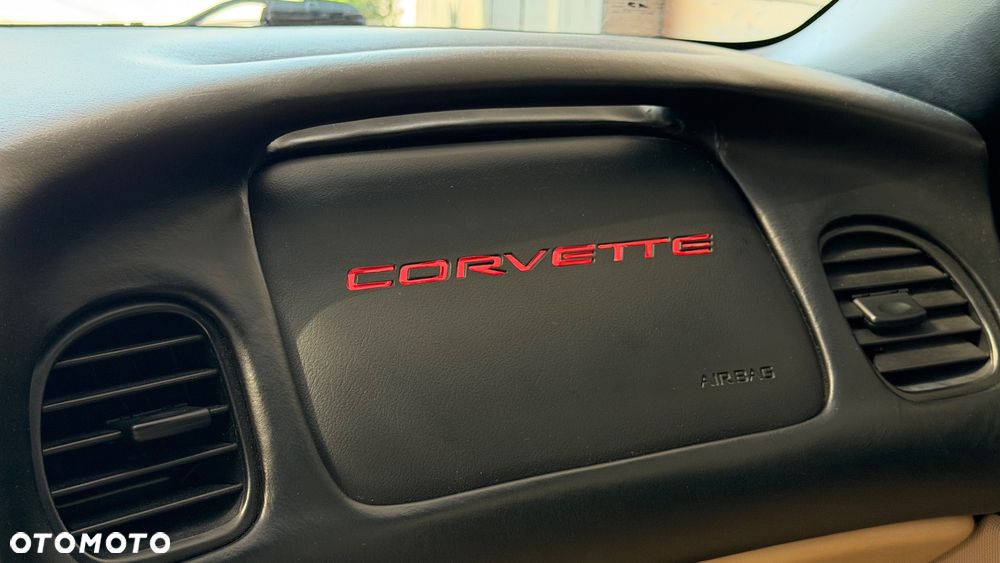 Chevrolet Corvette Convertible 5.7 - 9