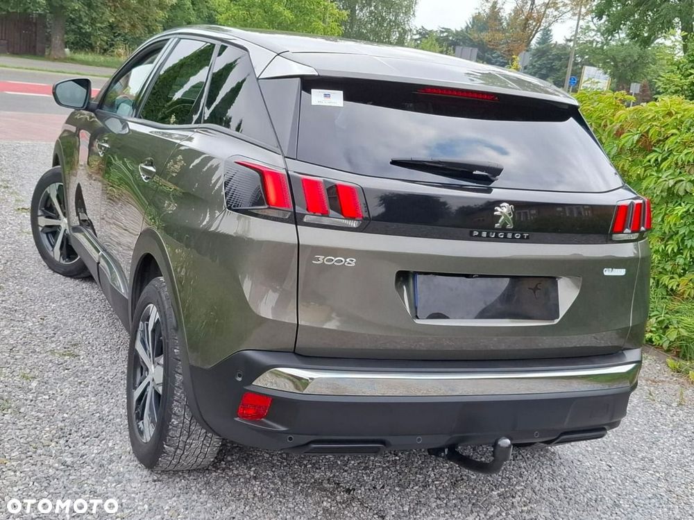 Peugeot 3008 PureTech 130 Stop & Start GPF Allure - 13