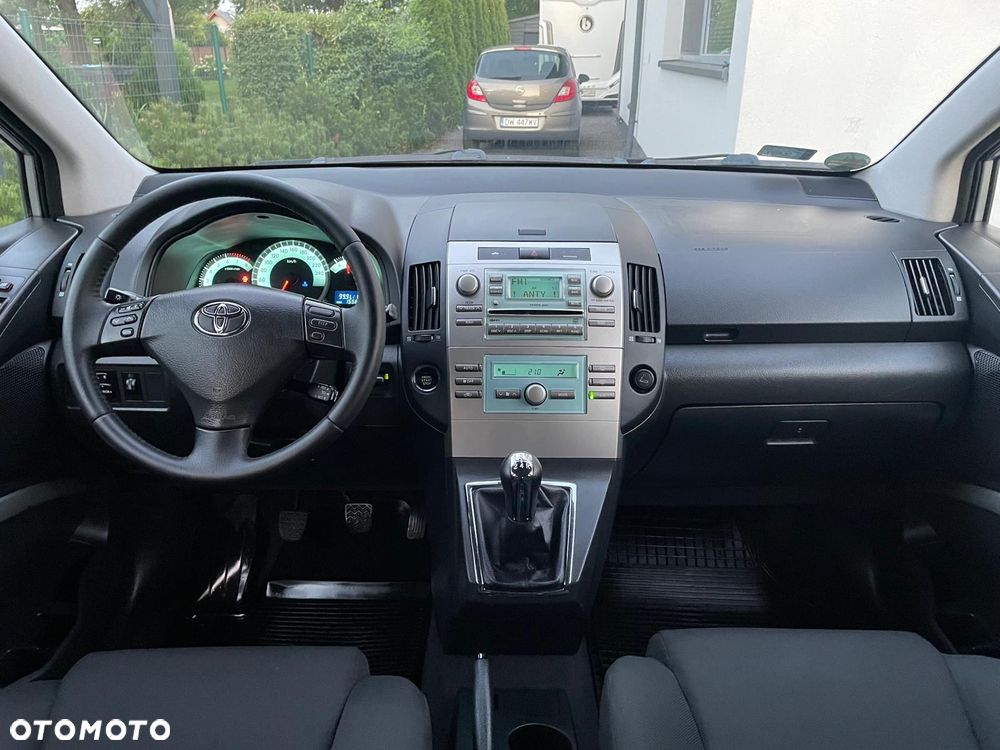 Toyota Corolla Verso 1.8 Premium + 7os - 15