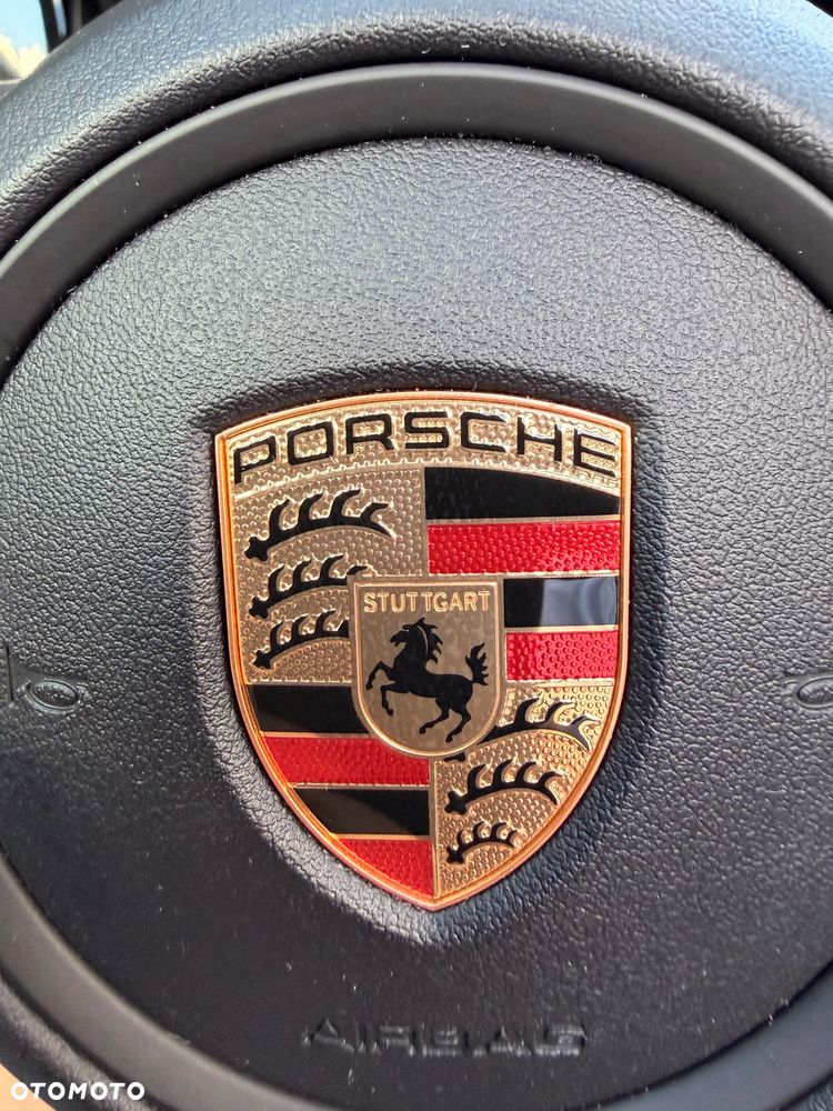 Porsche Macan Standard - 16