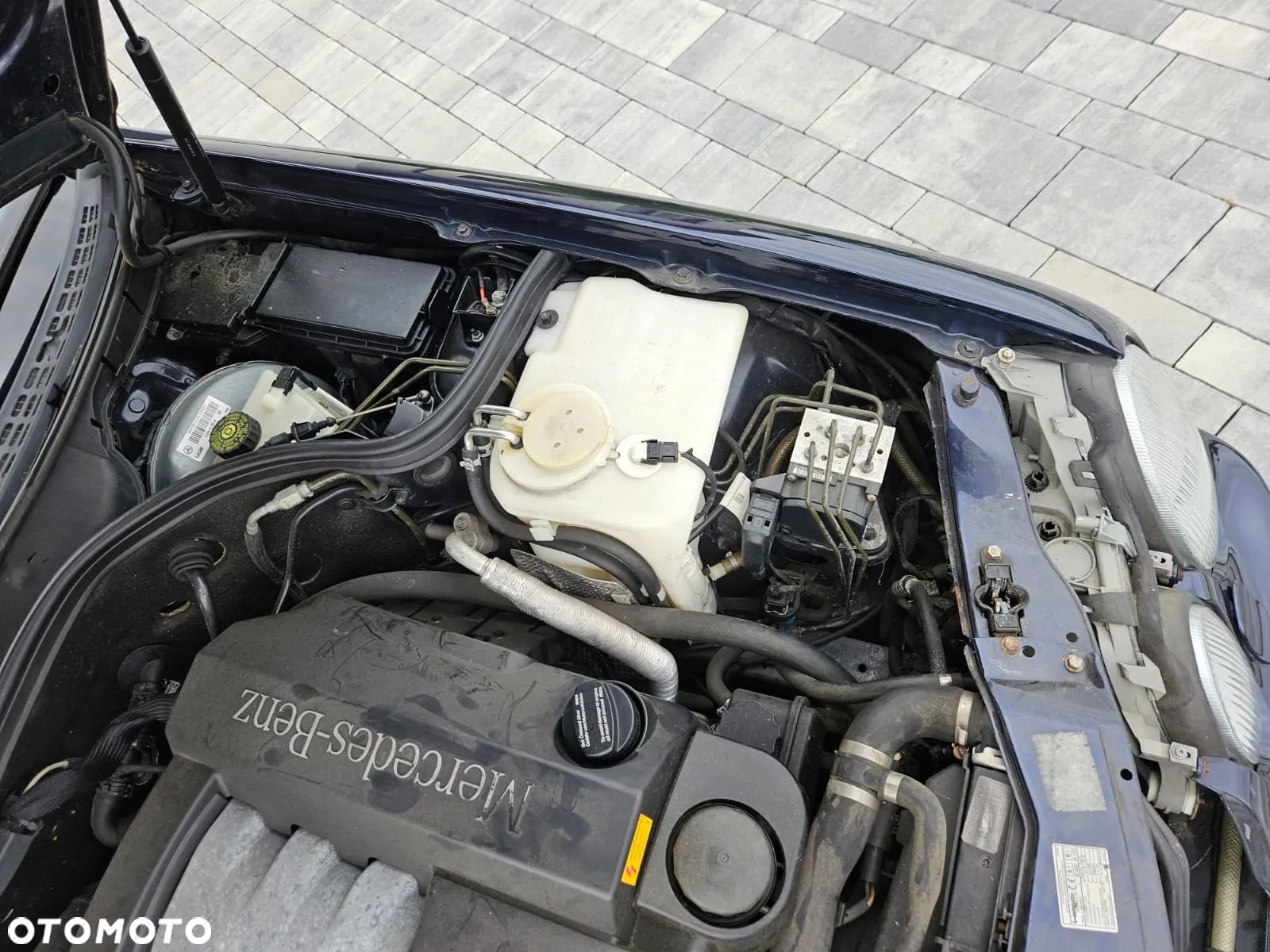 Mercedes-Benz CLK 320 - 11