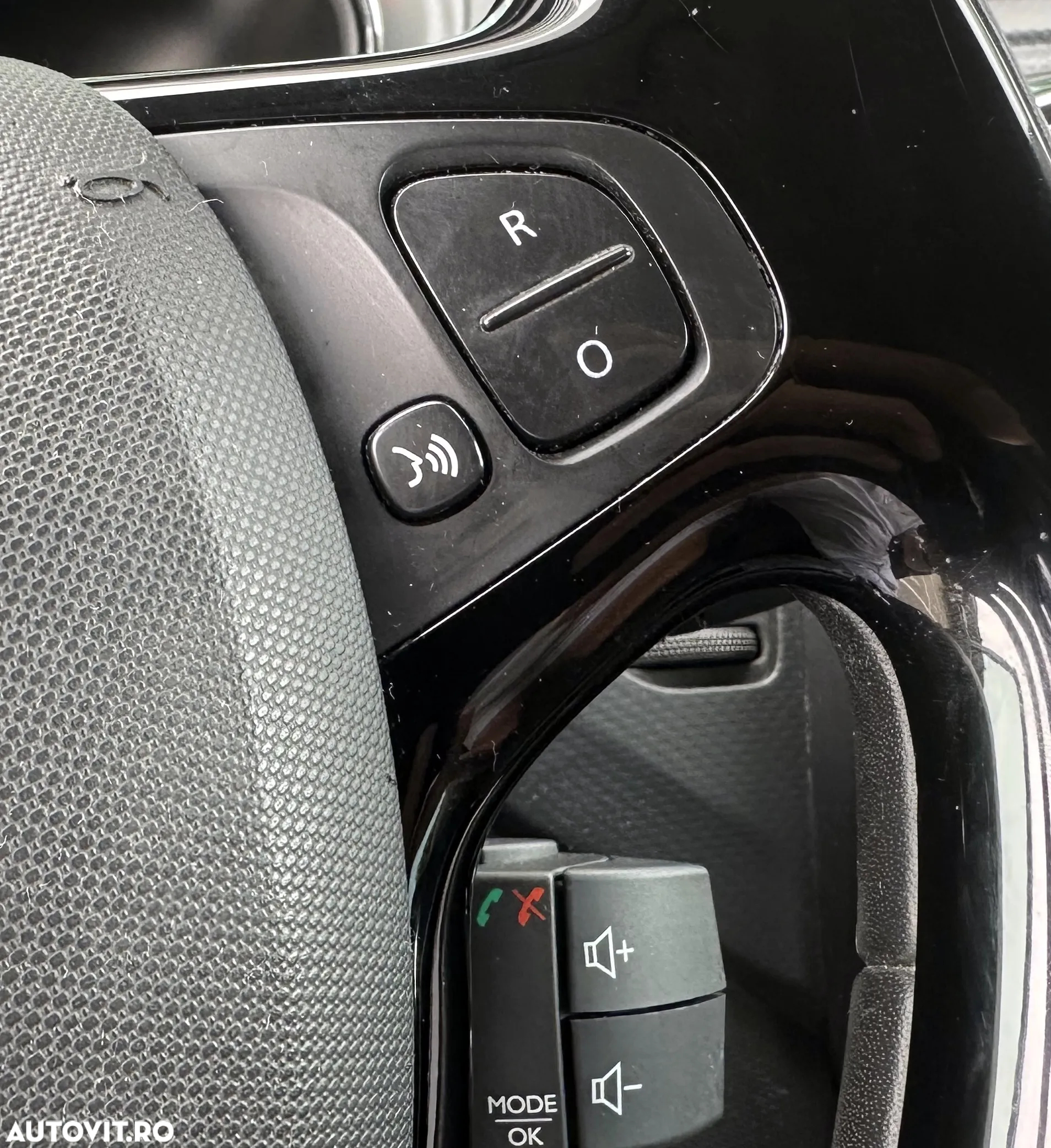 Renault Captur - 28