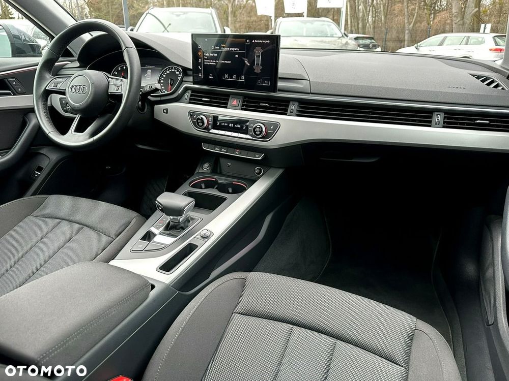 Audi A4 Allroad - 23