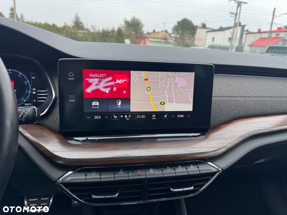 Skoda Octavia 2.0 TDI 4x4 Scout DSG - 21