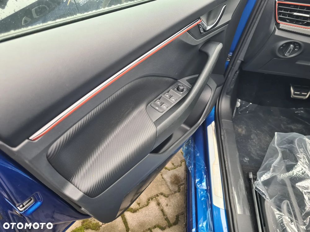 Skoda Kamiq 1.0 TSI Monte Carlo DSG - 6