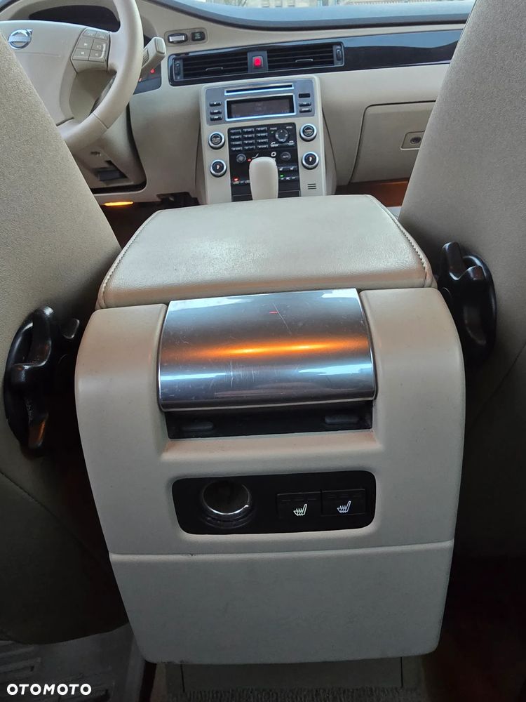 Volvo S80 2.4D5 Executive - 9