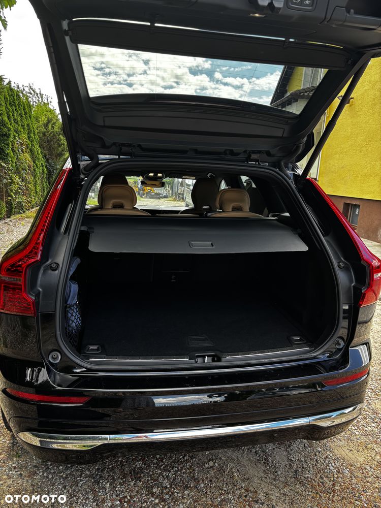 Volvo XC 60 B5 B AWD Plus Bright - 6