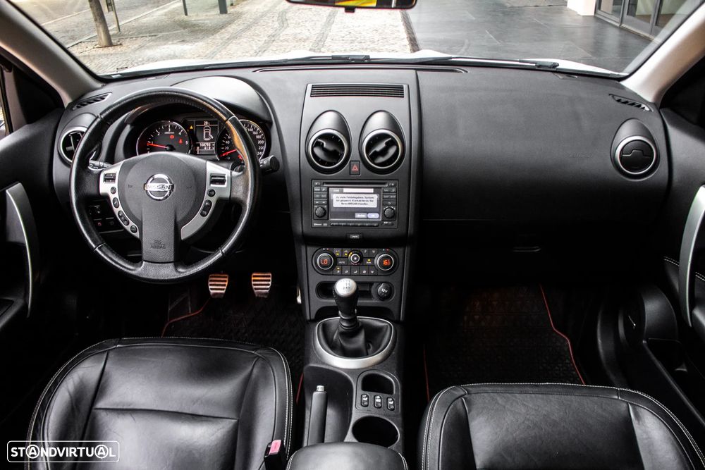 Nissan Qashqai 1.6 dCi DPF tekna - 31