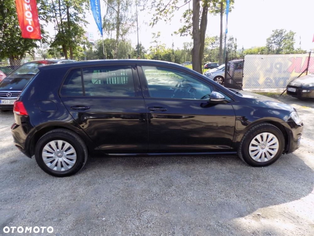 Volkswagen Golf - 17