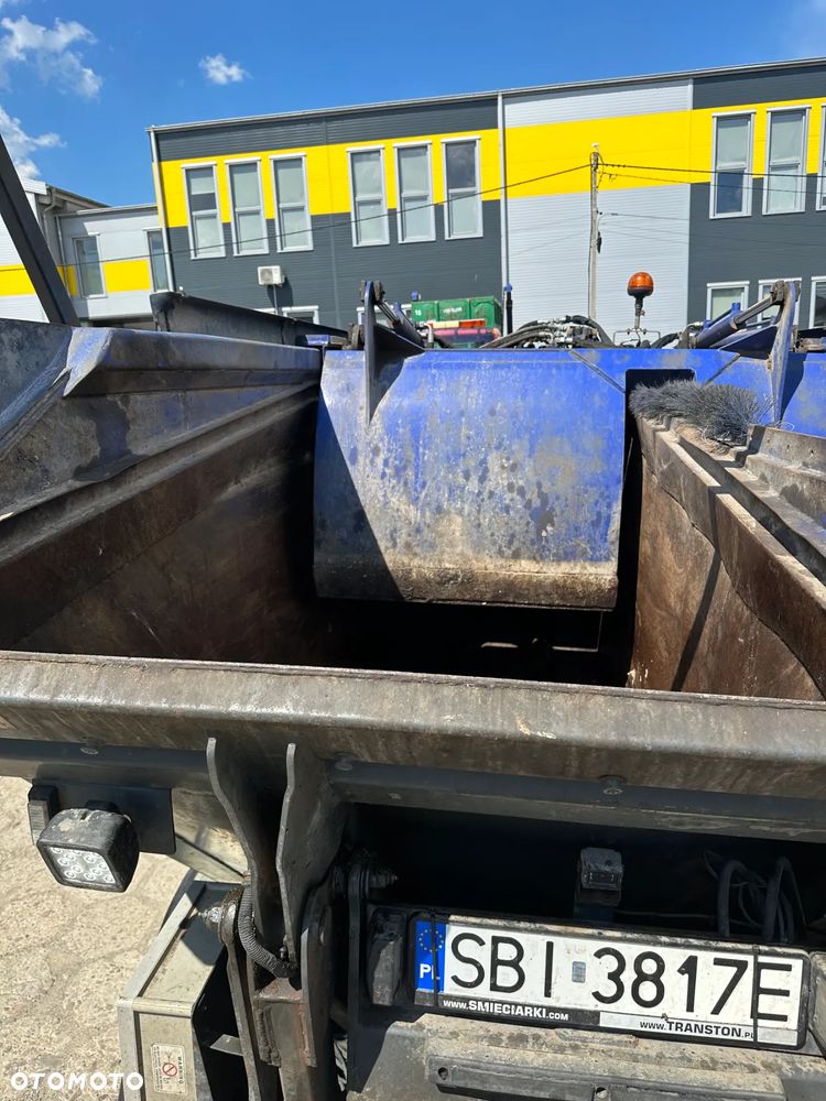 Mitsubishi CANTER - 7