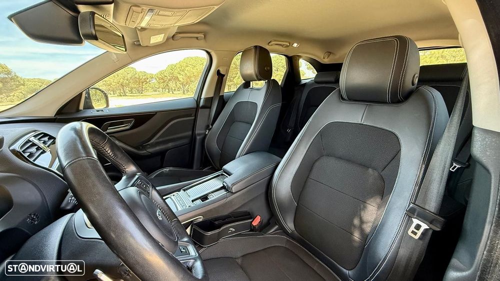 Jaguar F-Pace 25d AWD Aut. R-Sport - 53