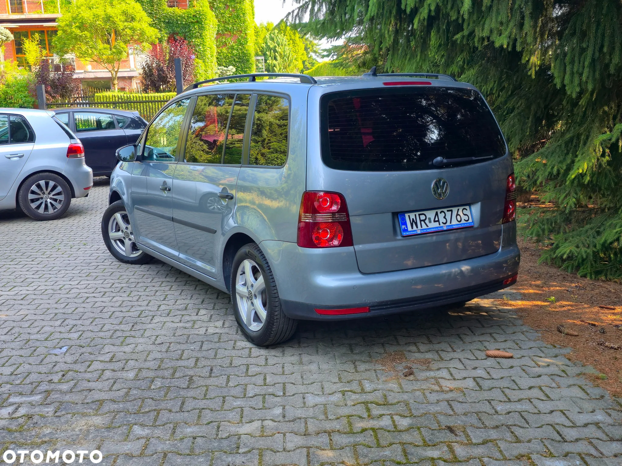 Volkswagen Touran 1.9 TDI Conceptline DSG - 6