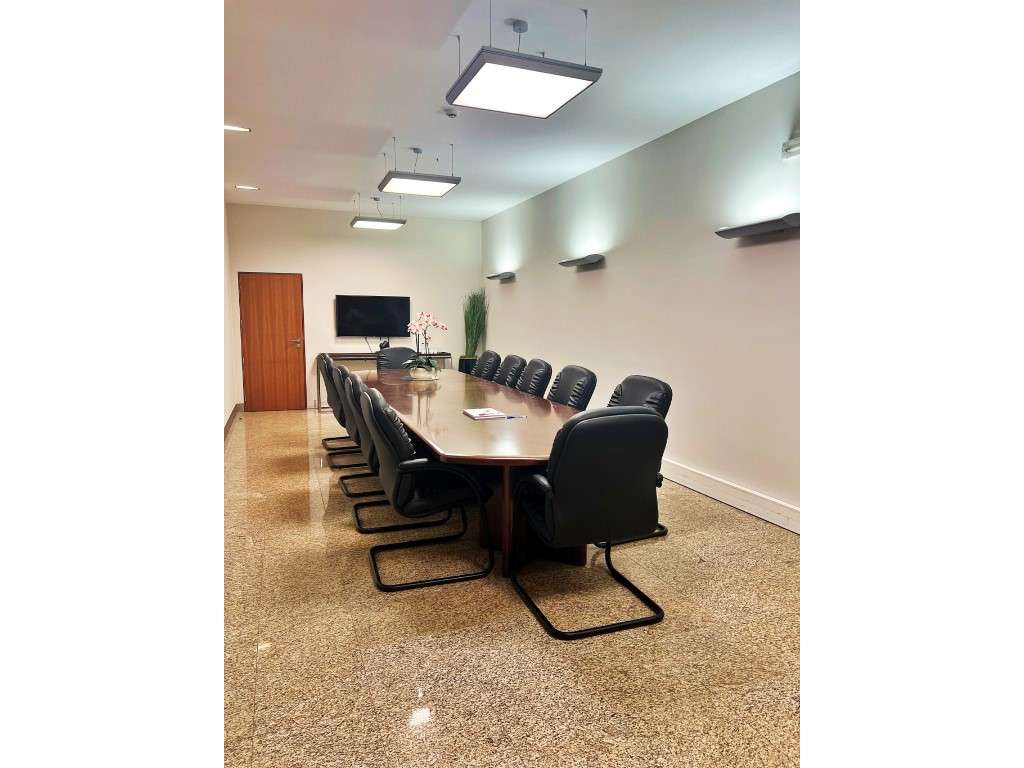 Escritório moderno próximo do Aeroporto - Grande imagem: 2/6