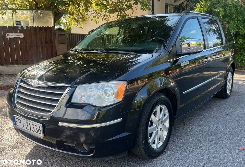 Chrysler Grand Voyager - 14