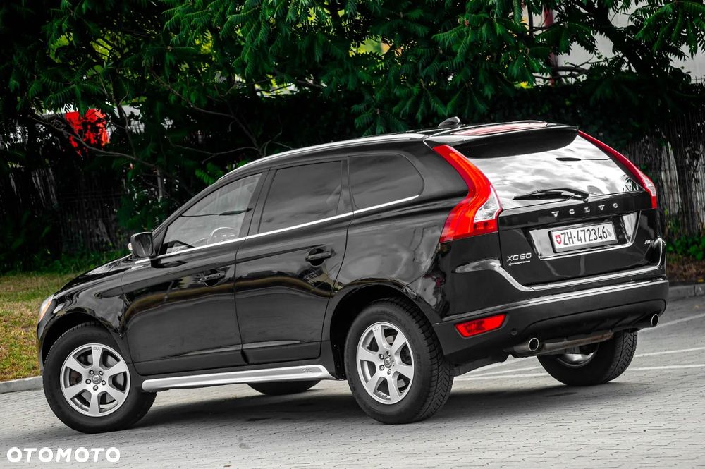 Volvo XC 60 2.4D AWD Summum - 12