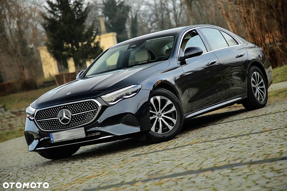 Mercedes-Benz Klasa E 200 mHEV Avantgarde 9G-Tronic - 1