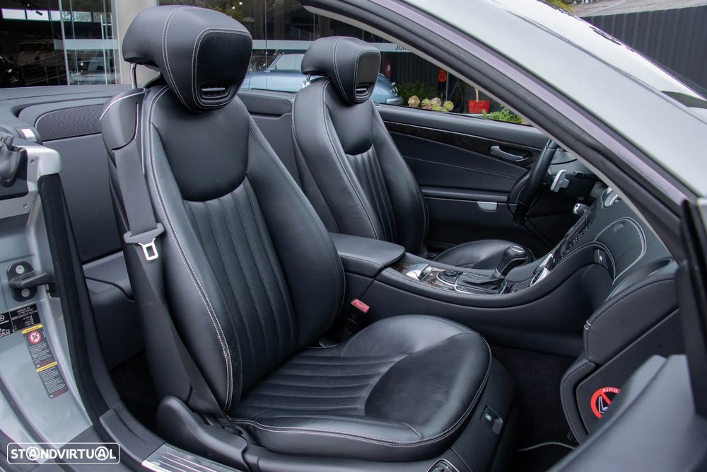 Mercedes-Benz SL 350 7G-TRONIC - 27