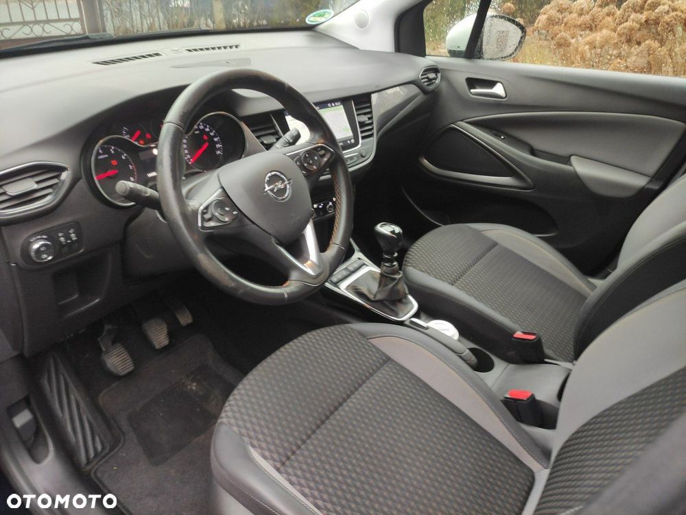 Opel Crossland X - 22