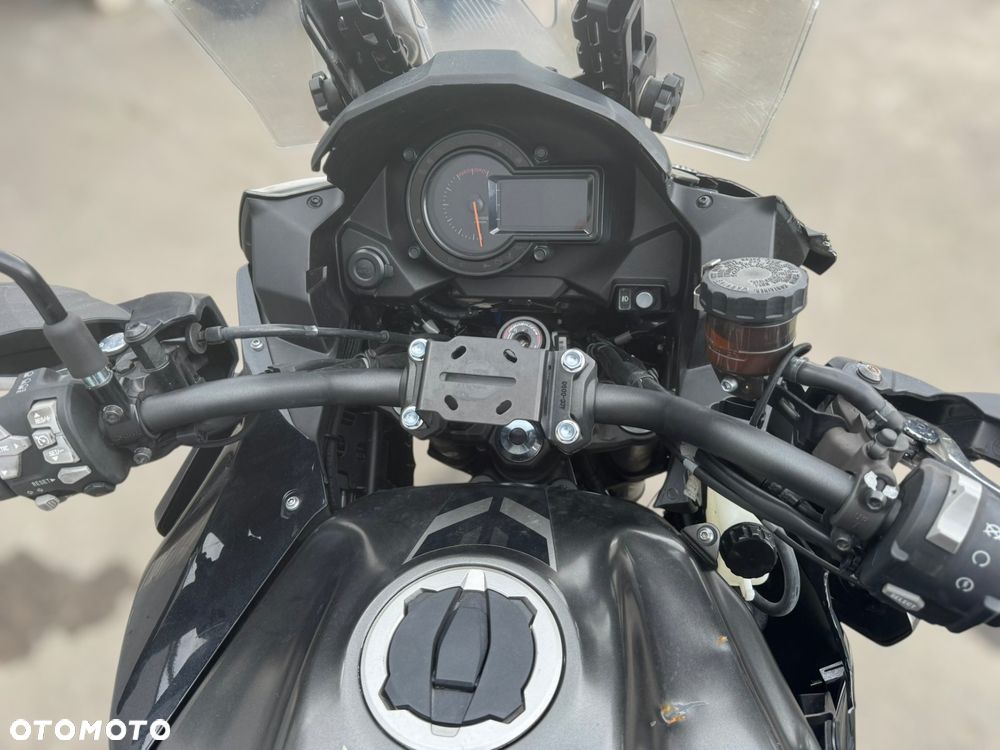 Kawasaki Versys 1000 - 25