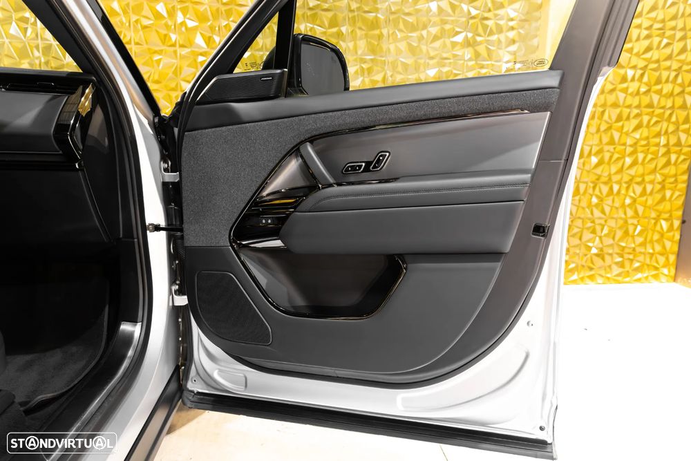 Land Rover Range Rover Sport - 26