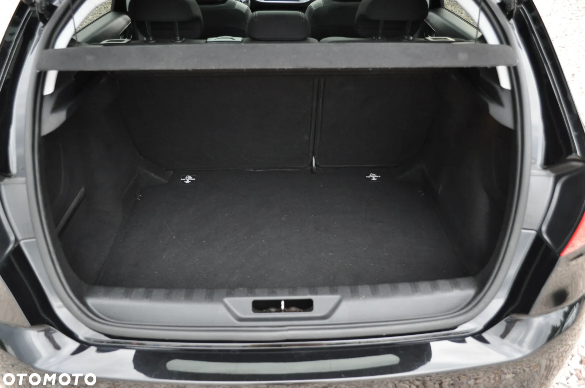 Peugeot 308 1.2 PureTech Style S&S - 13