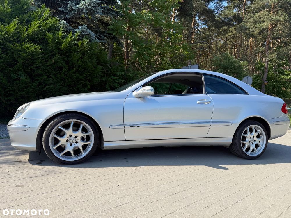 Mercedes-Benz CLK - 2