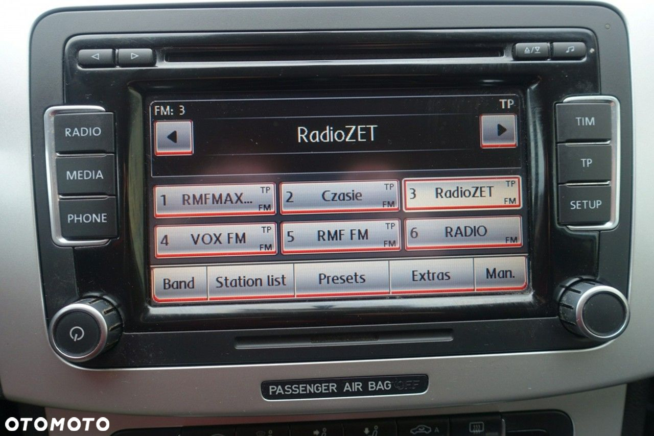 Volkswagen Passat - 28