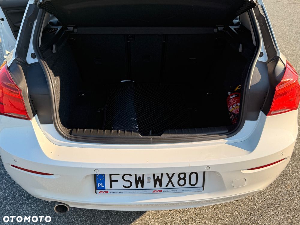 BMW Seria 1 2019 photo 4