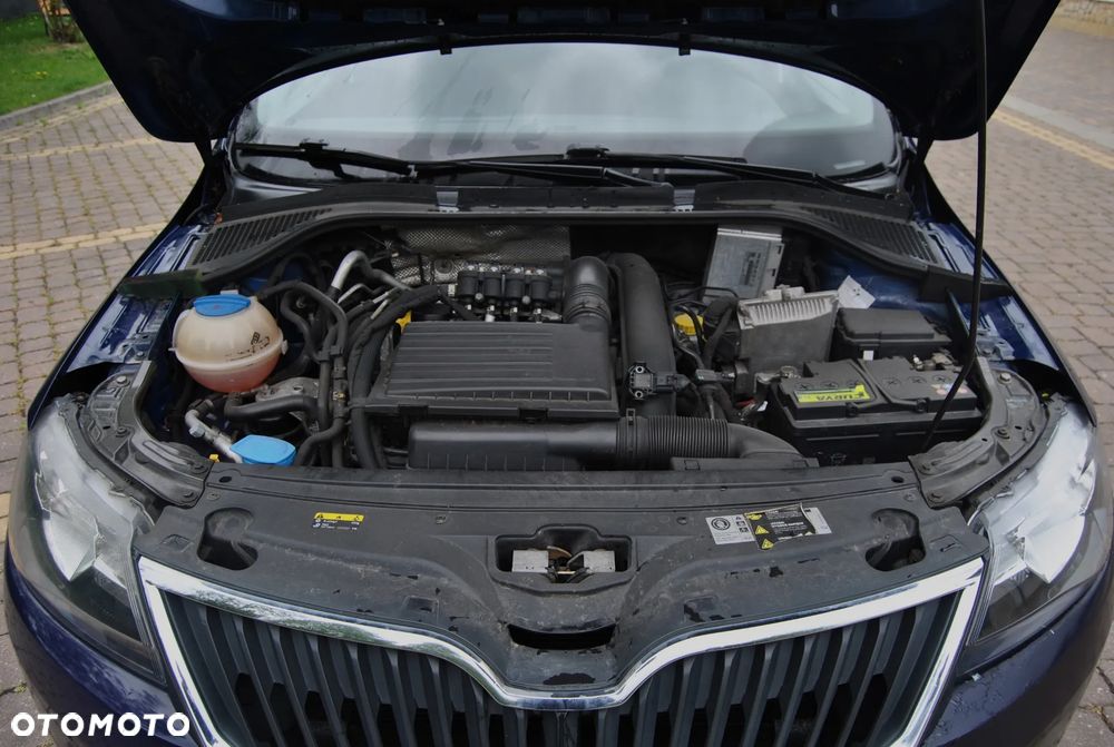 Skoda RAPID 1.2 TSI Style - 13