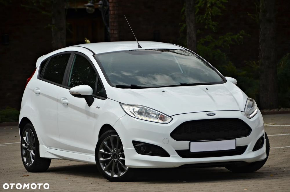 Ford Fiesta 1.5 TDCi ST&St Titanium - 6