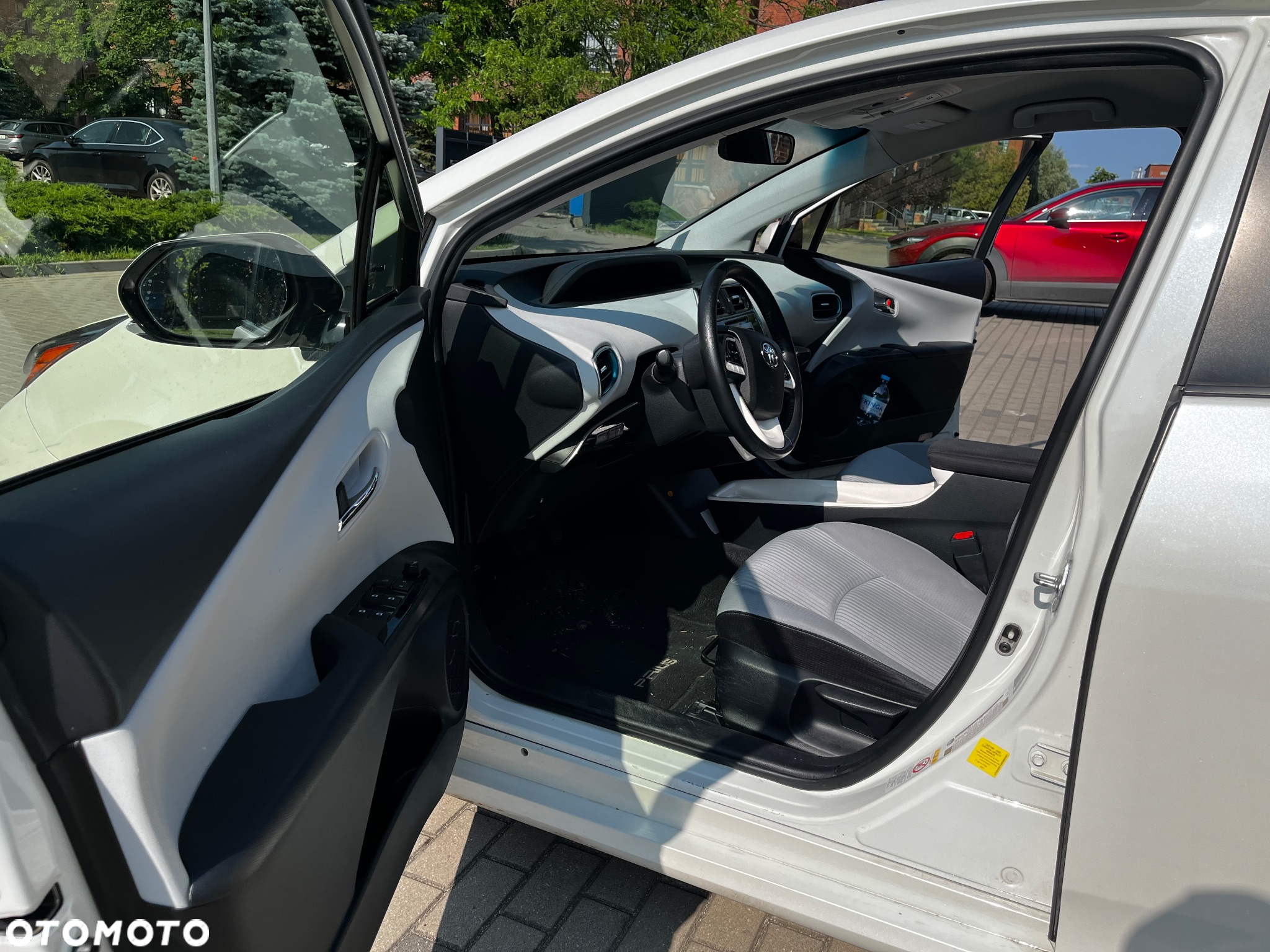 Toyota Prius - 11