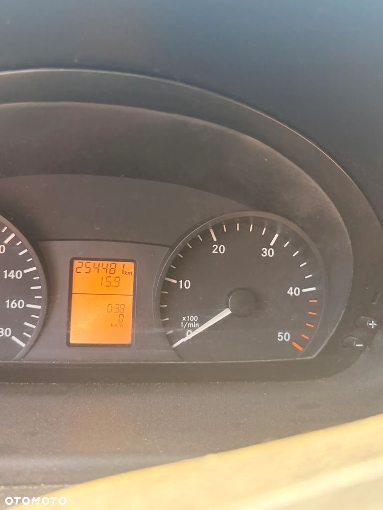 Mercedes-Benz Sprinter 211 CDI KA - 4