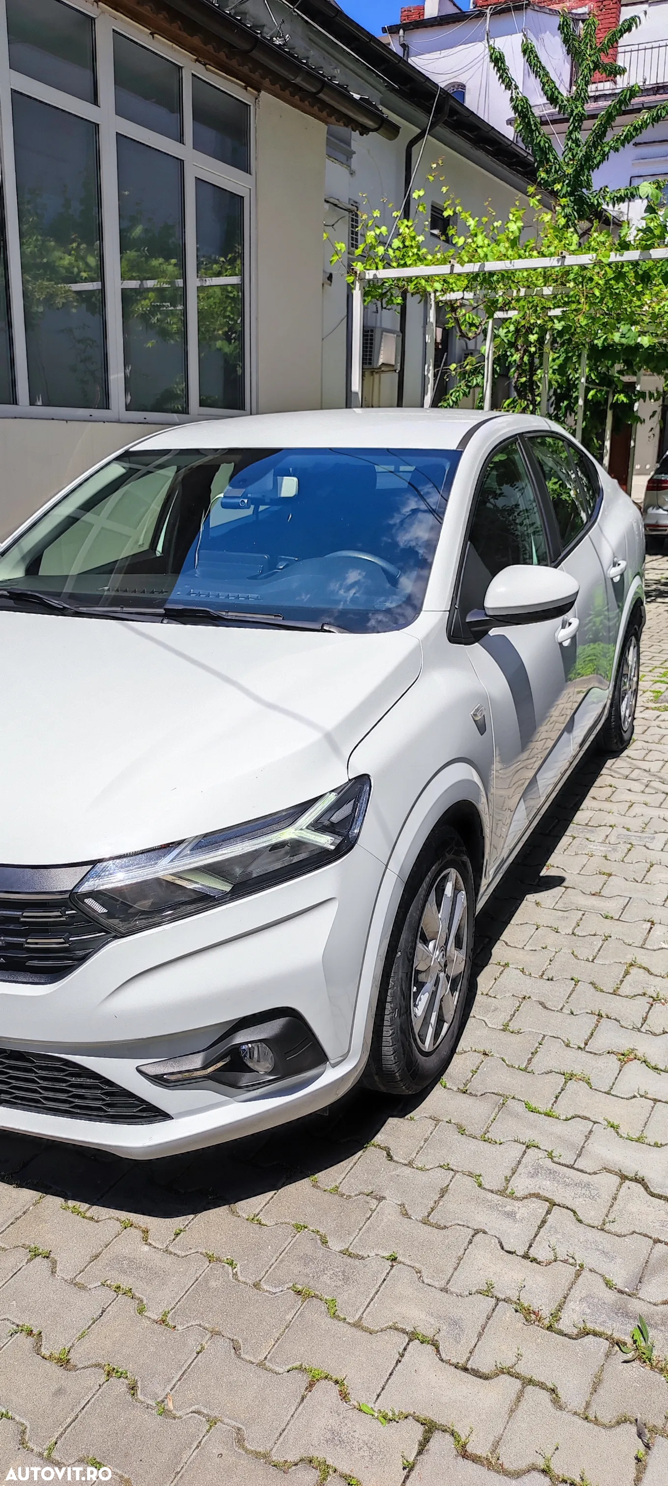 Dacia Logan TCe 90 MT6 Comfort - 3