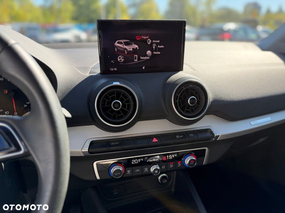 Audi Q2 30 TFSI - 23