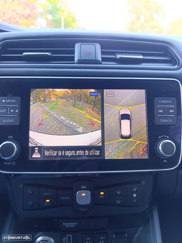 Nissan Leaf 40 kWh N-Connecta - 11