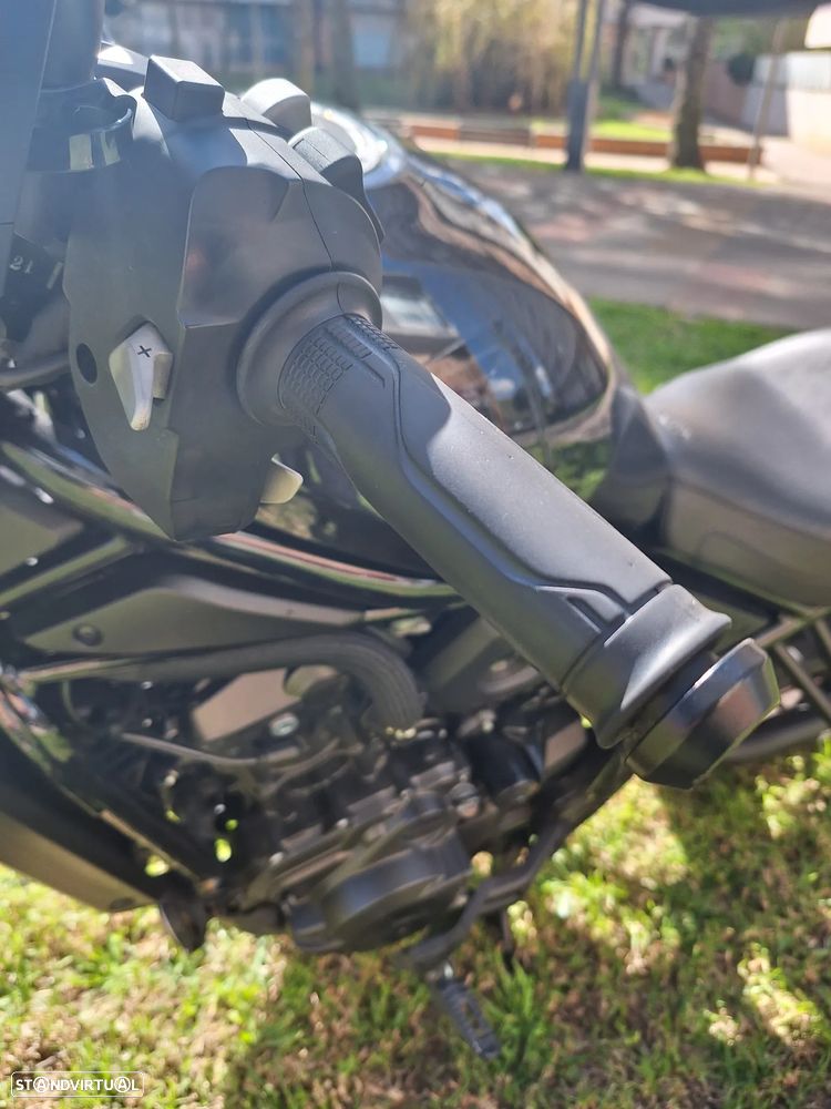 Honda CMX Rebel 1100 - 4