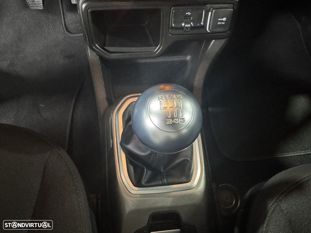 Jeep Renegade 1.0 T Limited - 13