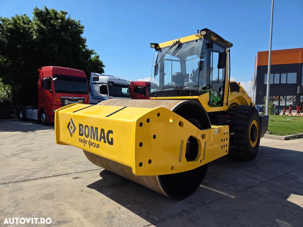 Bomag BW225, 2025, 5h, latime tambur fata 2,1m, 22,5 tone, CE, motor Deutz 150kW, lung totala 6,7m, inaltime 3m, posibilitate leasing 5 ani-PROMOTIE 96.900 EUR+Tva - 11